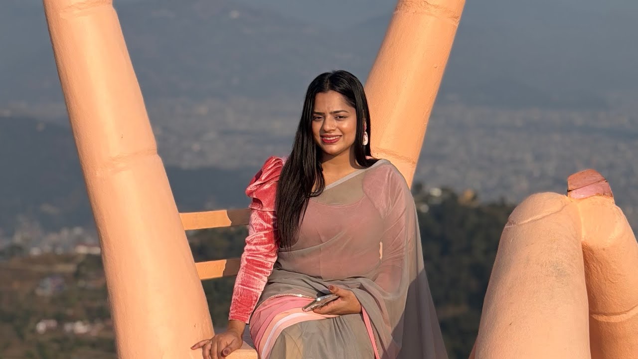 বিদেশে এসে শাড়ি পরে ঘুরলাম!