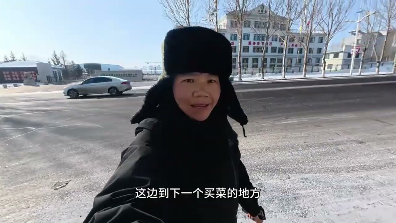 田七浪迹天涯：骑行内蒙古，去漠河翻山越岭，人迹罕至亭子下露营#田七穷游祖国