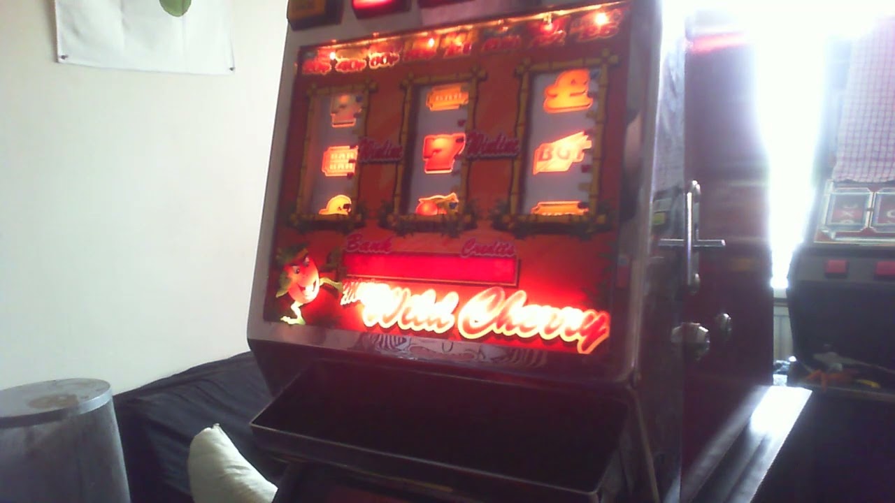 BGT (Cirsa, Spain) Mini Wild Cherry, £5JP - 5p play, 100 Credits