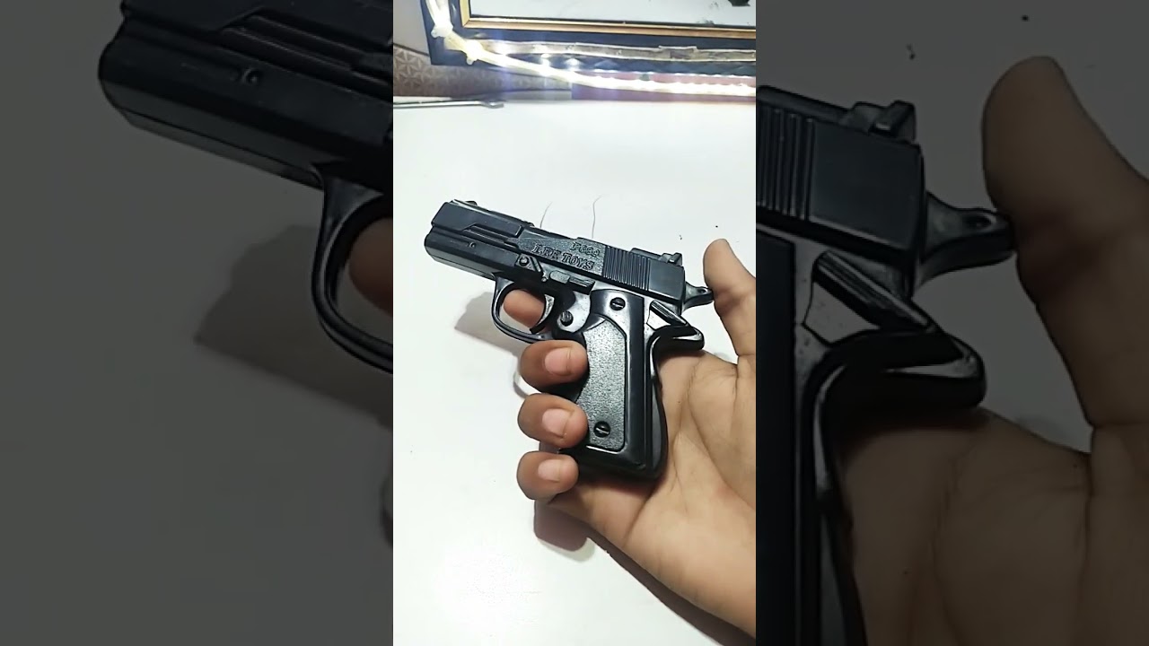 Toy Gun/Cardboard Gun Who Is Best Paper Pistol #shorts #gun #cardboard #pistol