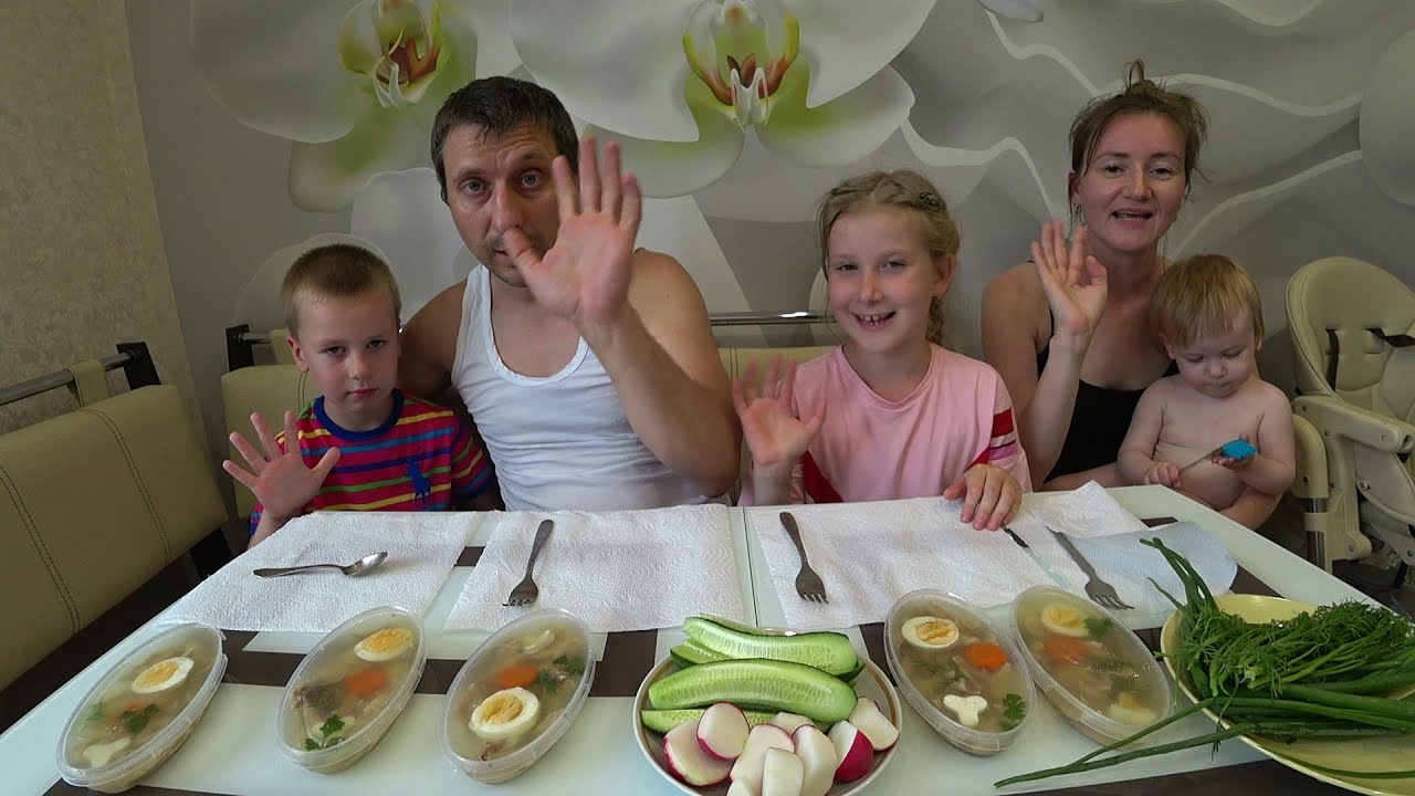 МУКБАНГ ЗАЛИВНОЕ ОТ БАБУШКИ ЛЮДЫ | MUKBANG ASPIC FROM MY GRANDMOTHER #мукбанг