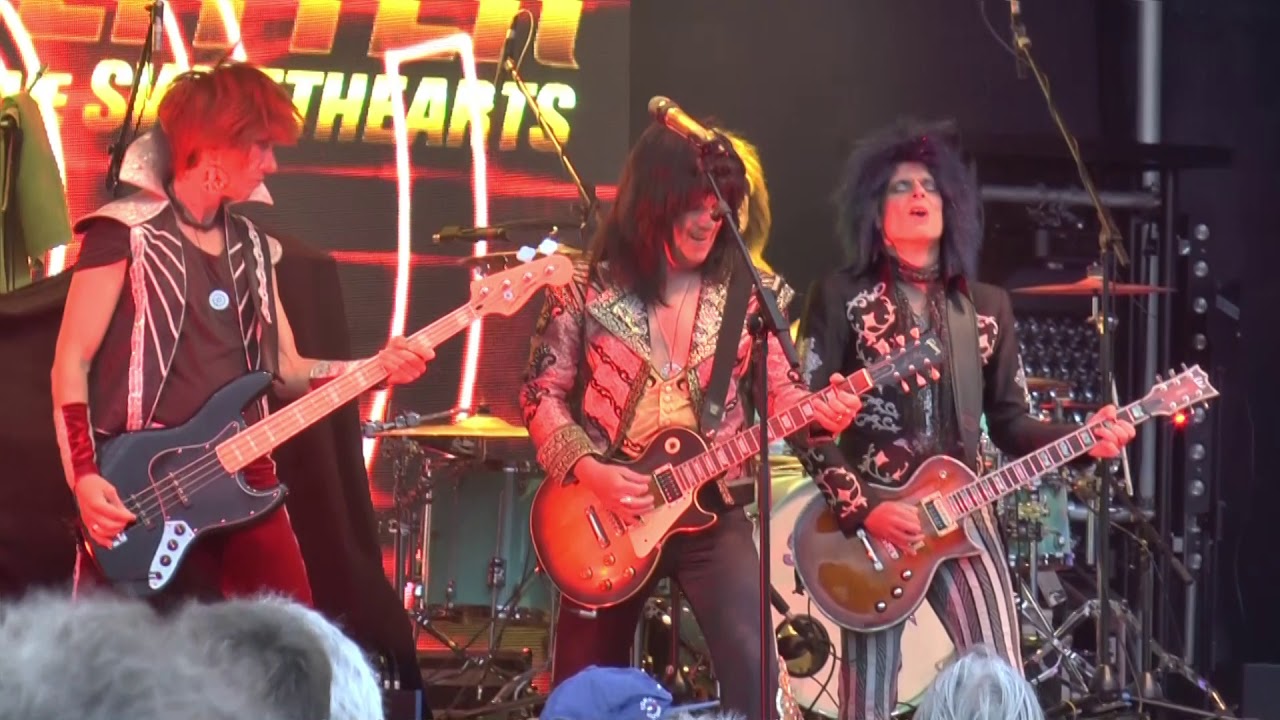 SWEETY GLITTER & The Sweethearts `Down Down`