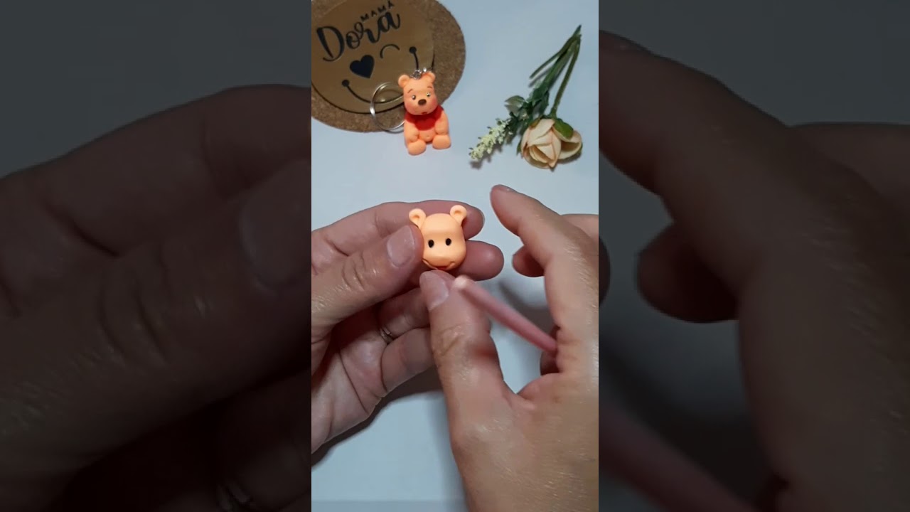 Winnie Pooh en porcelana fria