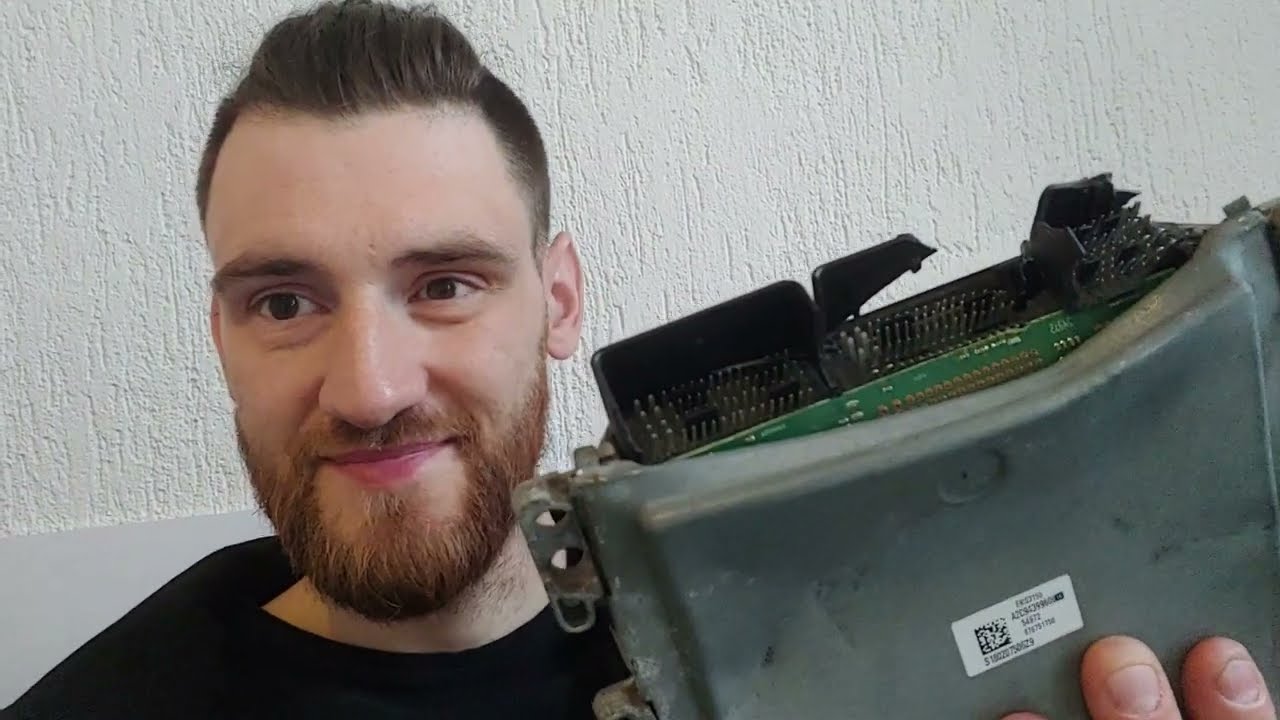 Naprawiamy porąbany sterownik silnika do Renault Clio IV RS EMS3155 / OBDSERWIS Jakub Szymanuszka