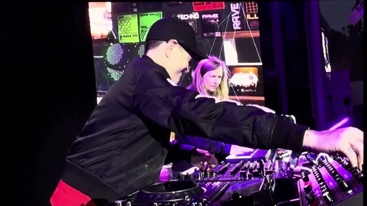 BSOD (LIVE) - BSOD [Retro5pective Tour]