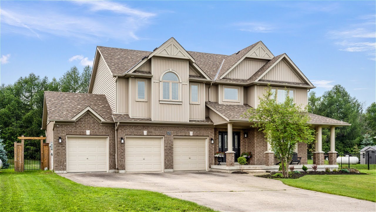 25 Somerville Cres, Mulmur | Homes For Sale in Mulmur