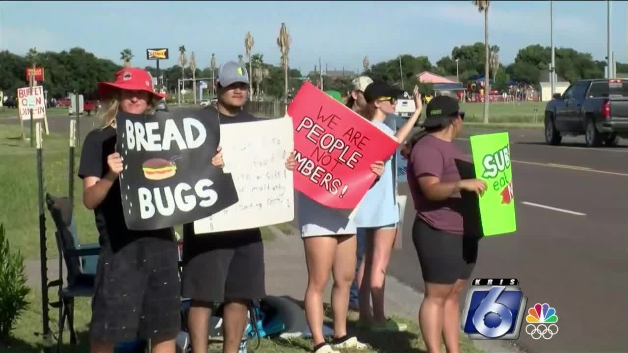 Subway workers protest unsafe working conditions