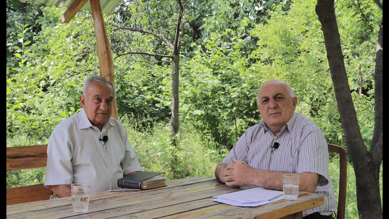 Ակսել Բակունցի 122-րդ տարեդարձը. Դավիթ Գասպարյանը պատասխանում է «Սյունյաց երկրի» հարցերին