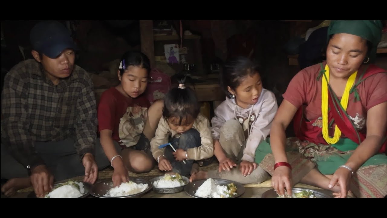 Myvillage official vidoesEP1816||Cooking green, sweet potato vegetables in the village
