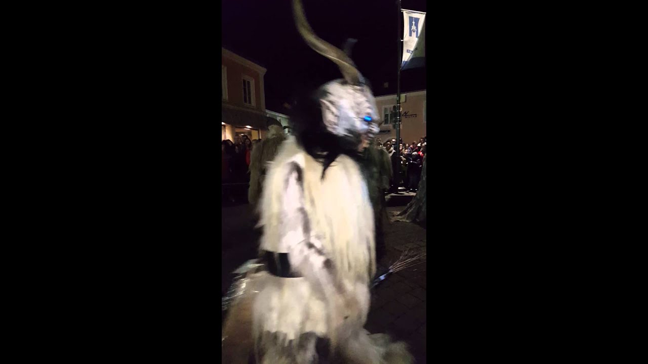 Perchtenlauf - Neunkirchen Hauptplatz 21.11.2015