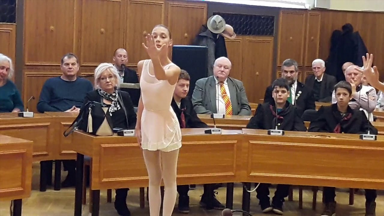 Luki - Egyszer véget ér a lázas ifjúság