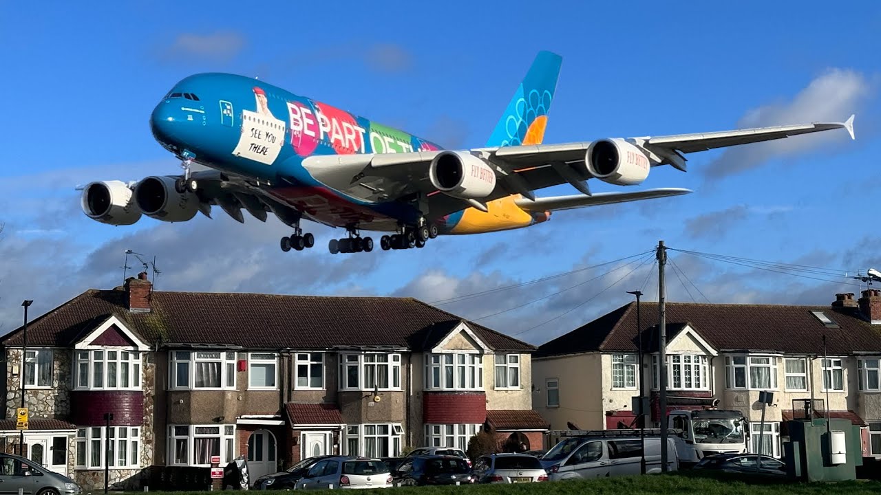 165 Airplanes in 1 Hour!  Myrtle Avenue Plane Spotting 🇬🇧 London Heathrow Airport