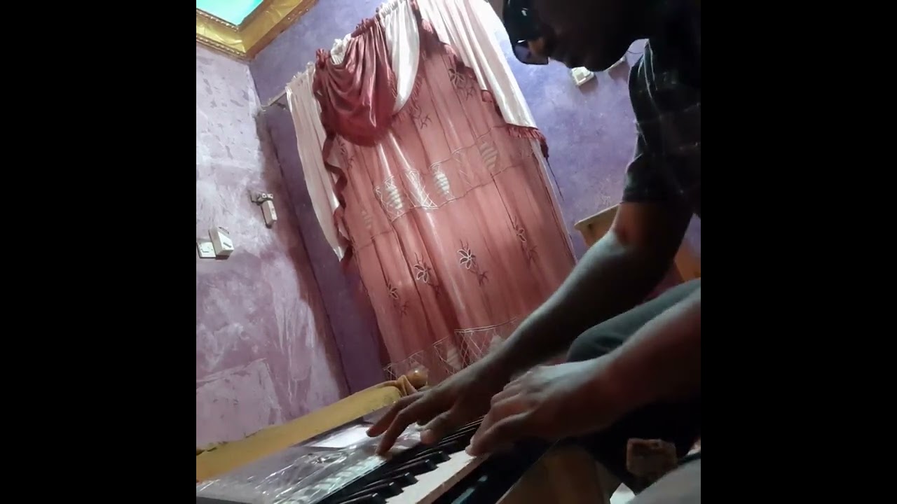 ما اتعودت اخاف من قبلك الا معاك حسيت بالخوف