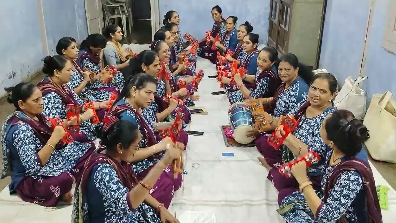 🙏 કૈલાસમાં ઉડે રે ગુલાલ બોલો ઓમ નમઃ શિવાય... 🌹🌹લખેલુ છે )#satsang @geeta_patel930