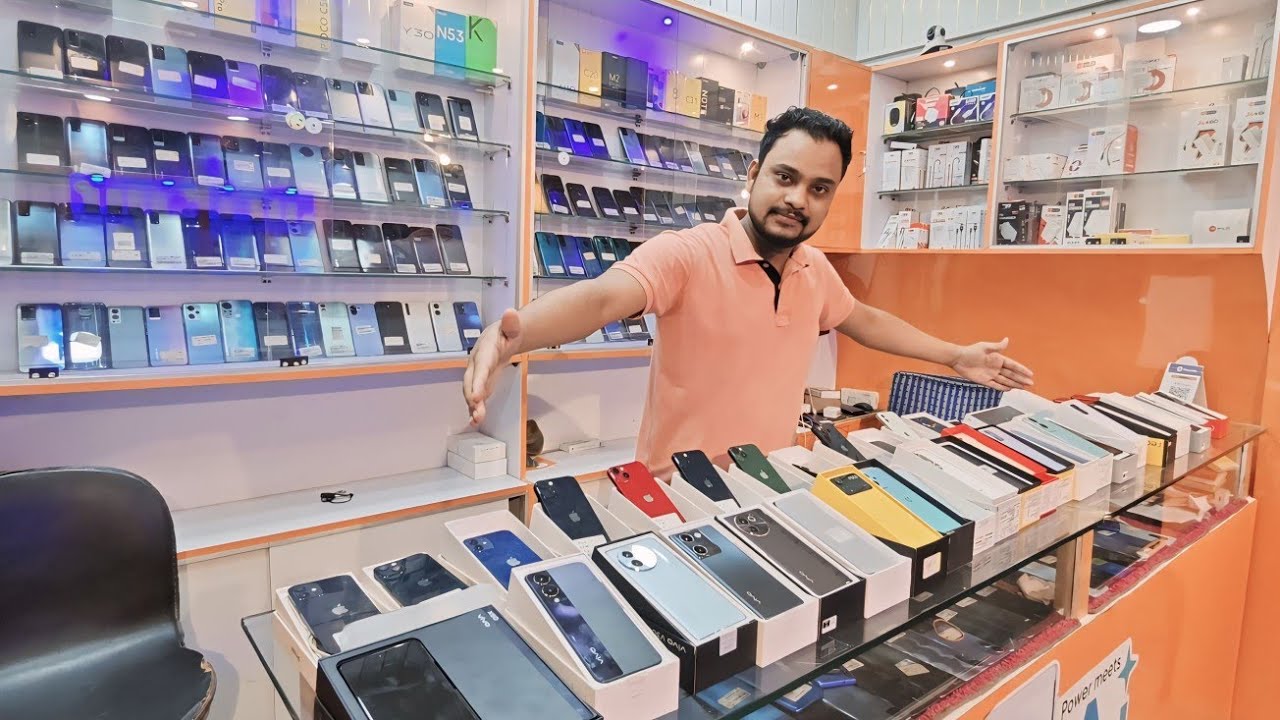 #secondhandmobile Barak Valley's No. 1 Secondhand Mobile Store | MobiFlash