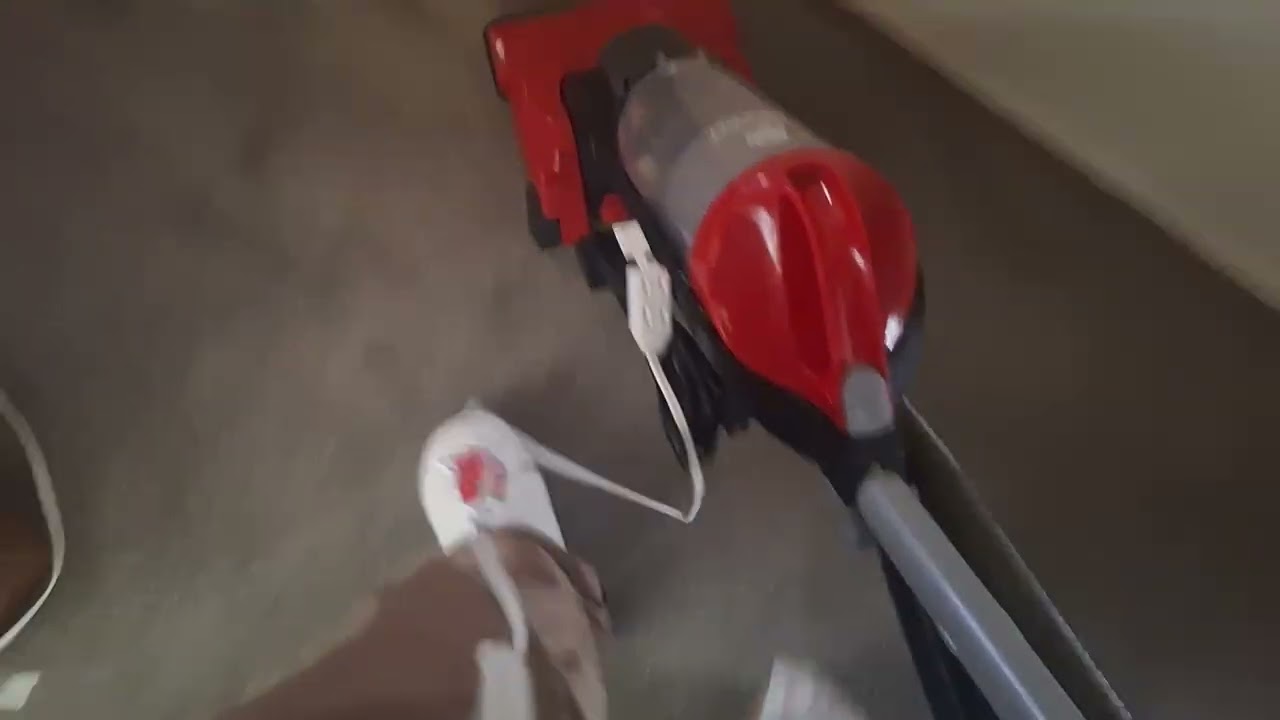 Vacuuming with dirt devil endura reach 
