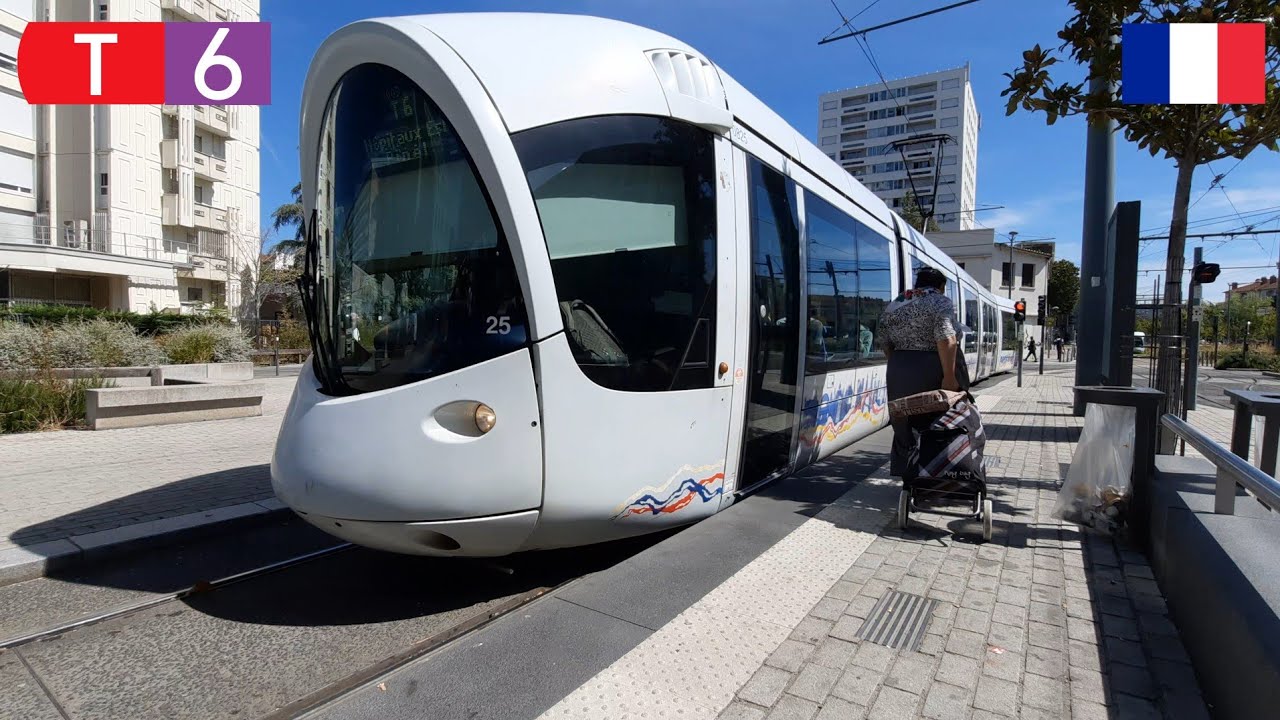 Tramway T6 à Lyon en France