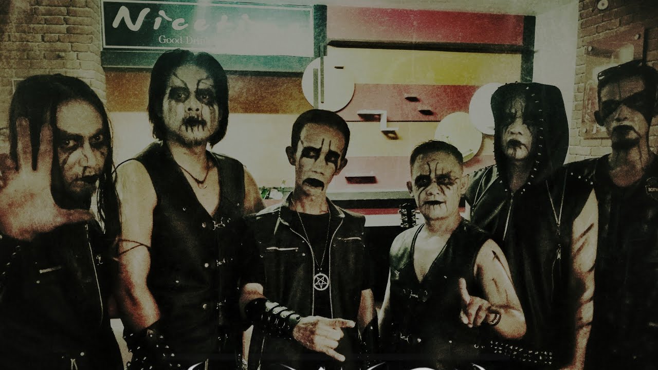CRAWL OF THE DARK LIVE TOTAL BLACK METAL