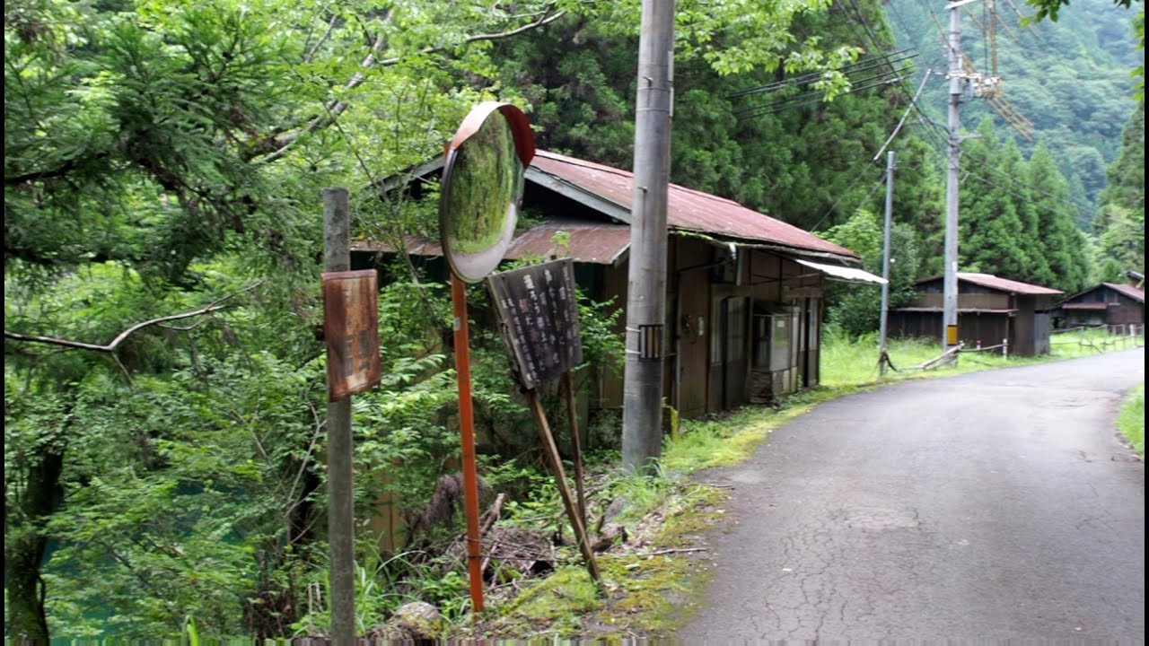 高台の無人集落、広瀬の風景【消滅集落・廃村集落・限界集落】（奈良県天川村広瀬）