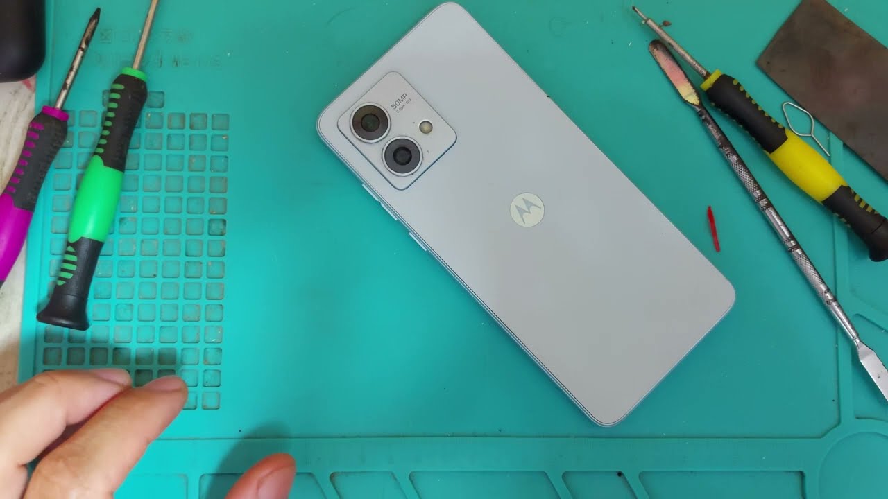 COMO ABRIR E DESMONTAR O MOTOROLA MOTO G84 5G