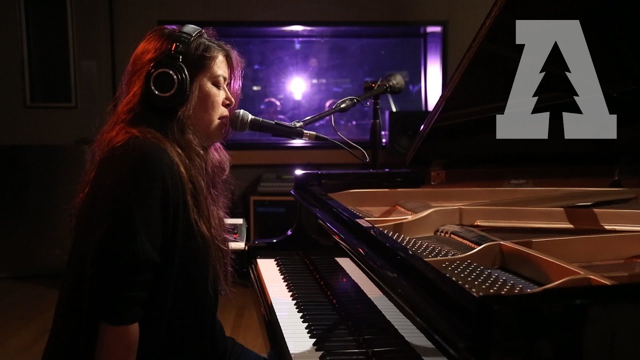 Rachael Yamagata - Break Apart | Audiotree Live