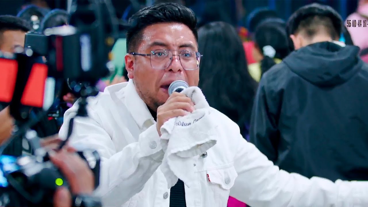 Wilson Camey y banda transfiguracion 📀🔥 Te necesito junto a mi