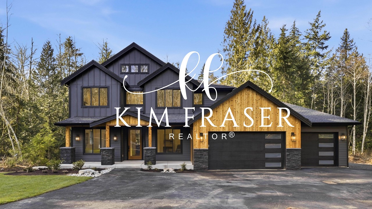 REFINED LIVING ON 5+ ACRES
