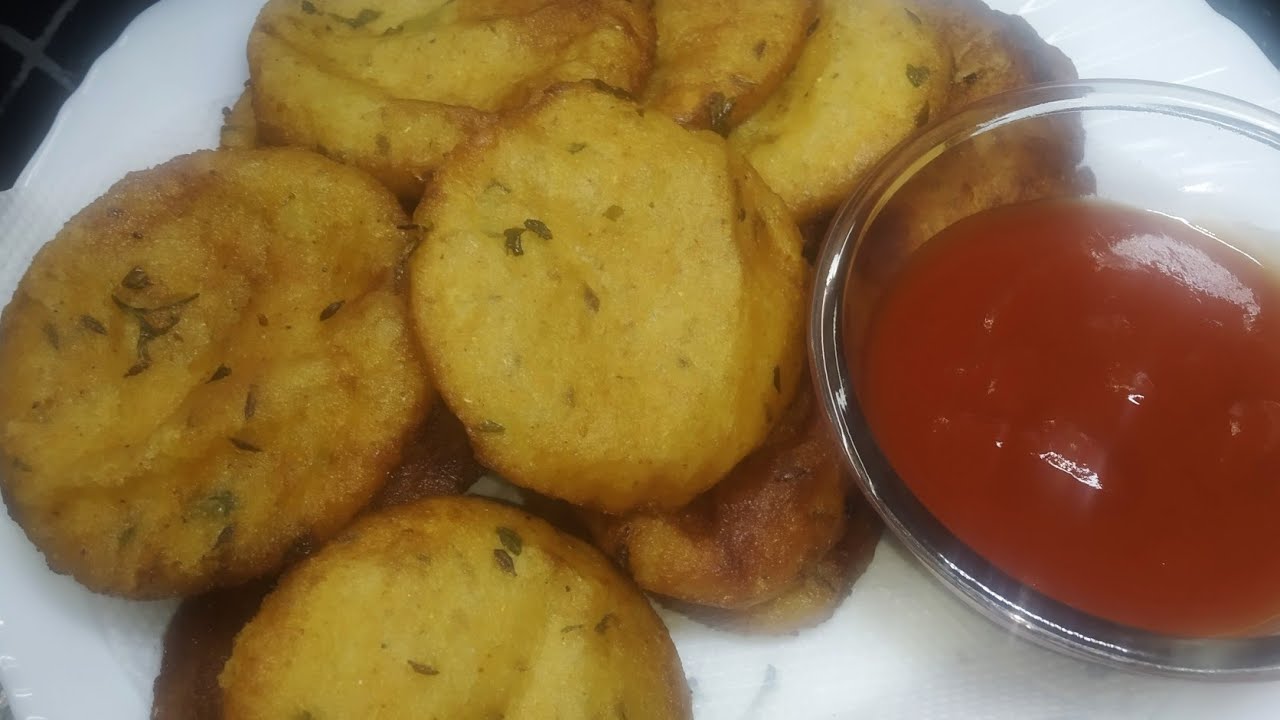 सिर्फ 3 चीजों से बनाये मसाले वाली पुरीया |