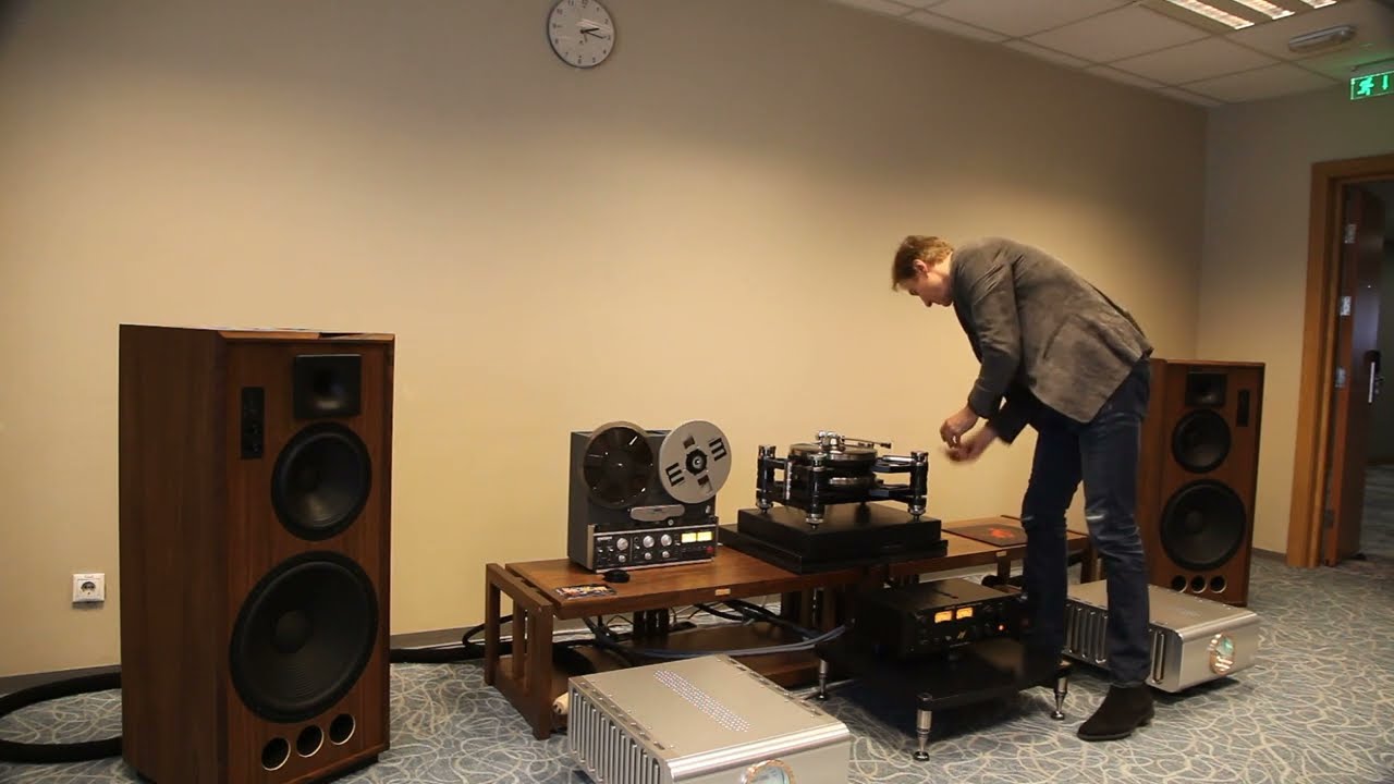Blumenhofer 1733 Classic @ Dan D’Agostino Progression @ Kronos Sparta & Ikeda @ Thrax Ortheus
