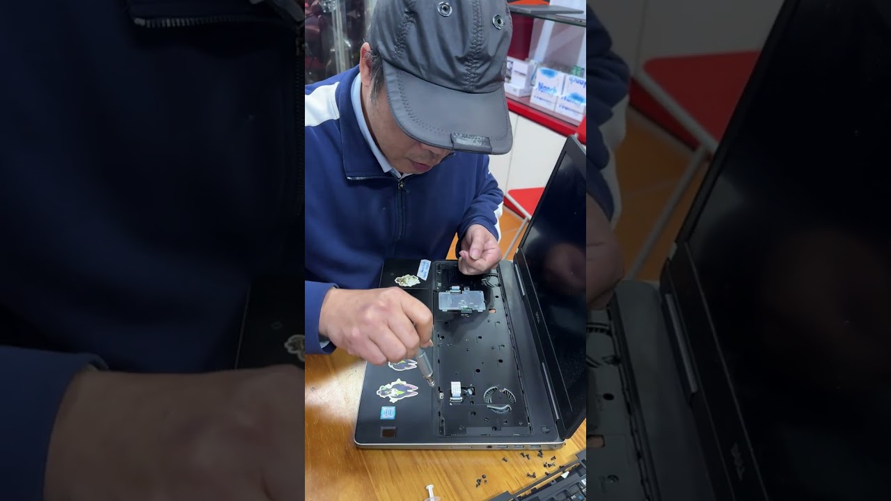 Trực tiếp sửa lỗi tự shut down Laptop dell Presision 7510 7520