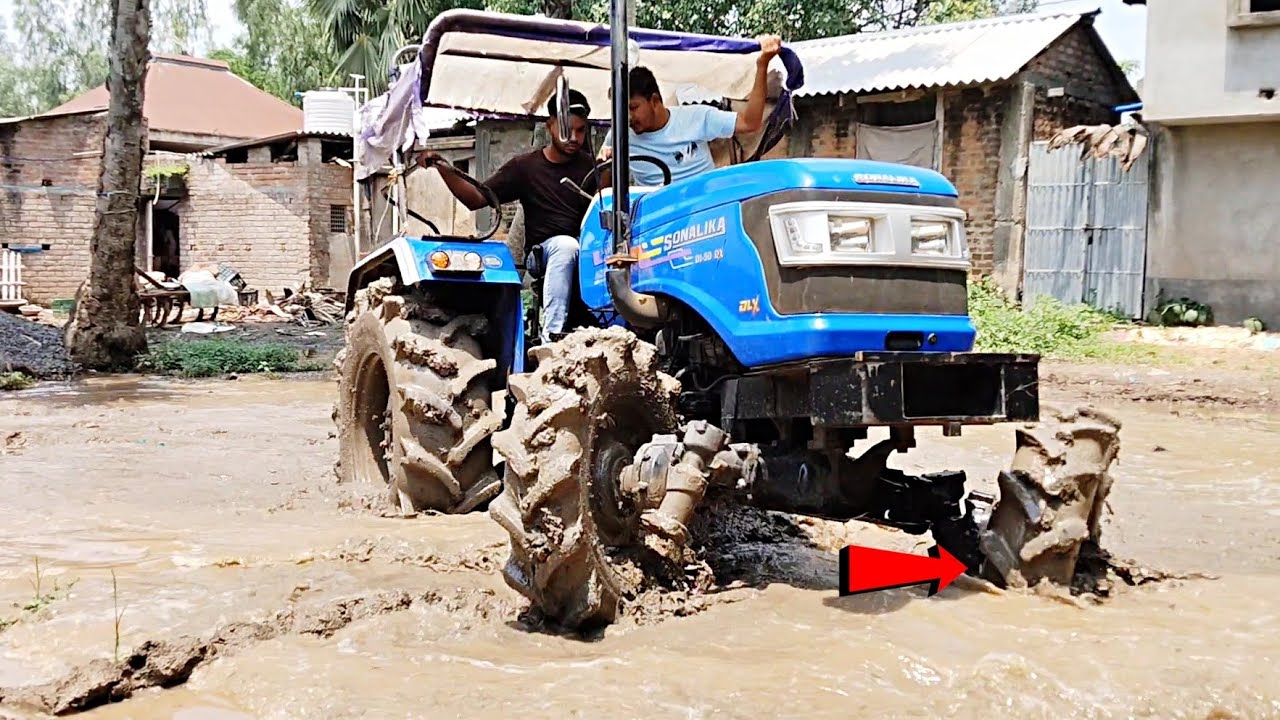Sonalika Di 50 Rx 4wd Tractor Stuck In Deep Mud | Sonalika Di 50 Rx 4wd Performance | tractor in mud