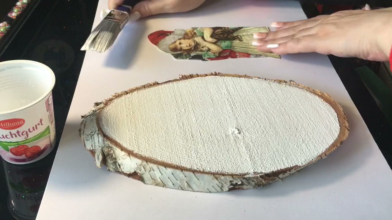 Baumscheibe Dekorieren mit Serviettentechnik ( Weihnachtsbild ) DIY