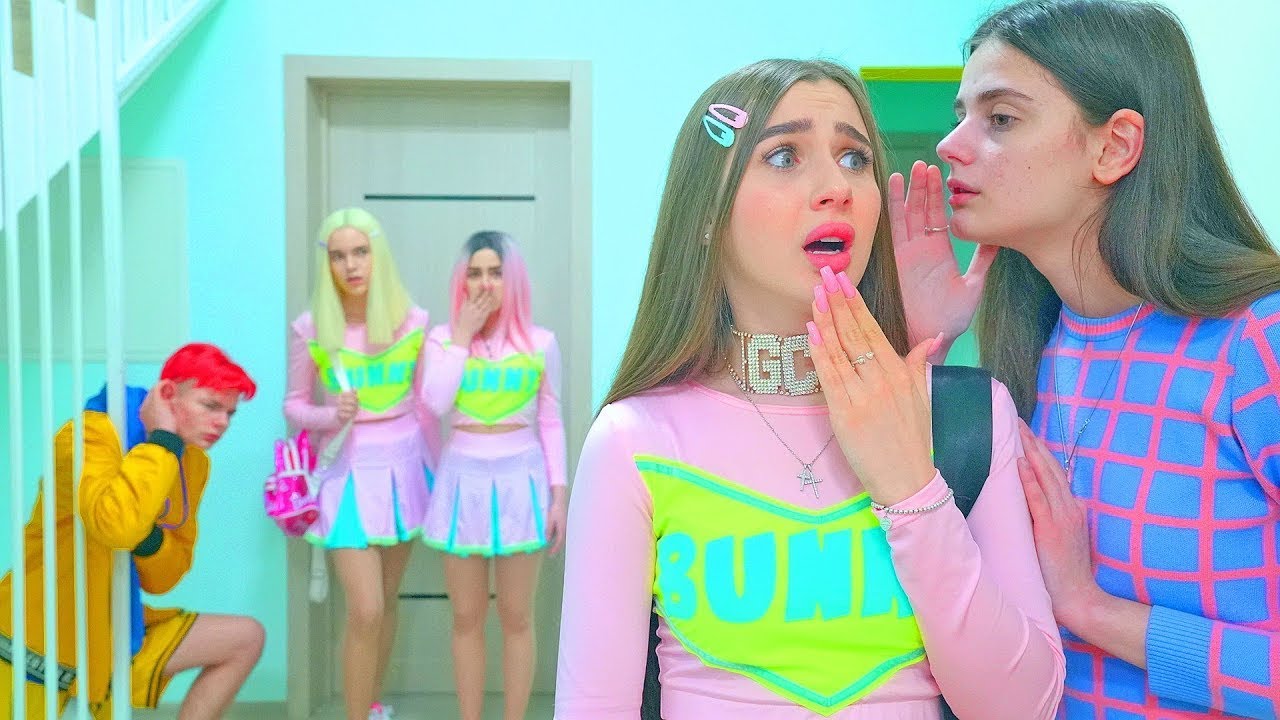 Diana a découvert que le traître est un mec ! | Trucs de Fille Top !