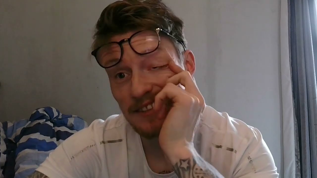 SLOT NEEDS TO BE SACKED!