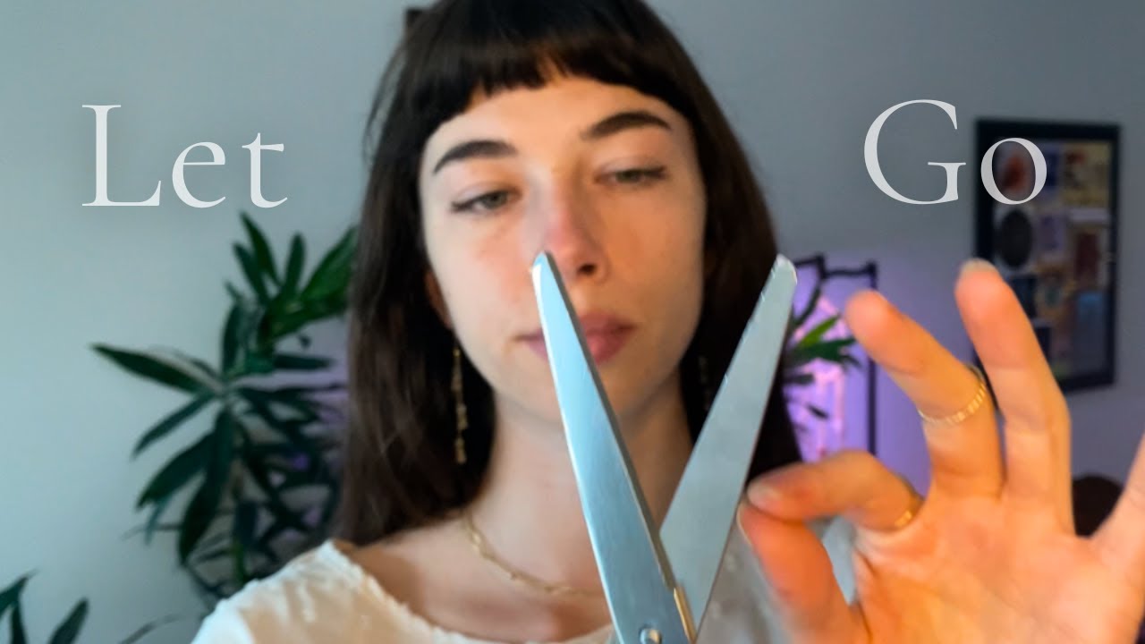 ASMR Reiki ~ Let go of what's not serving you | Cord cutting | Plucking and pulling negative energy