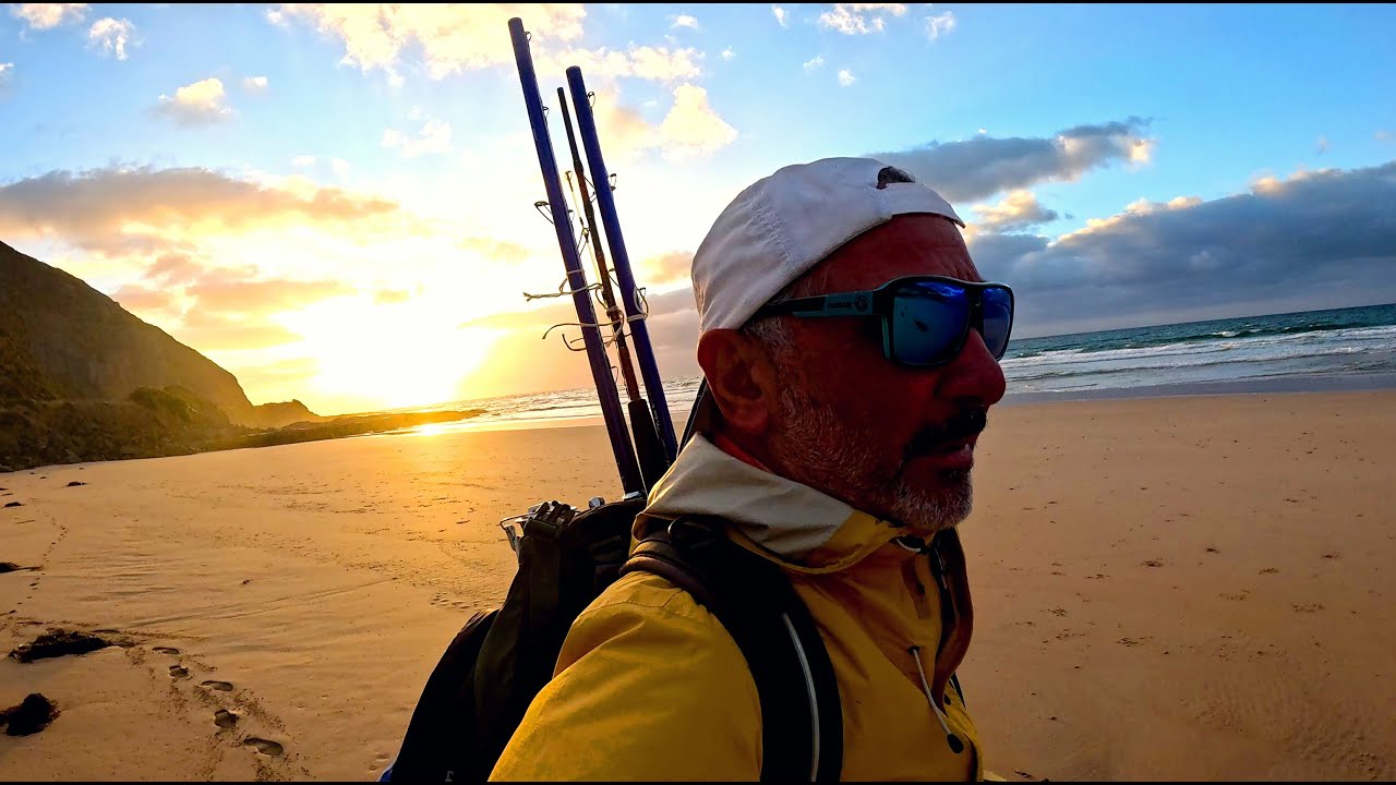 Great Ocean Road Cumberland Rocks Lorne Fishing lots of Salmon