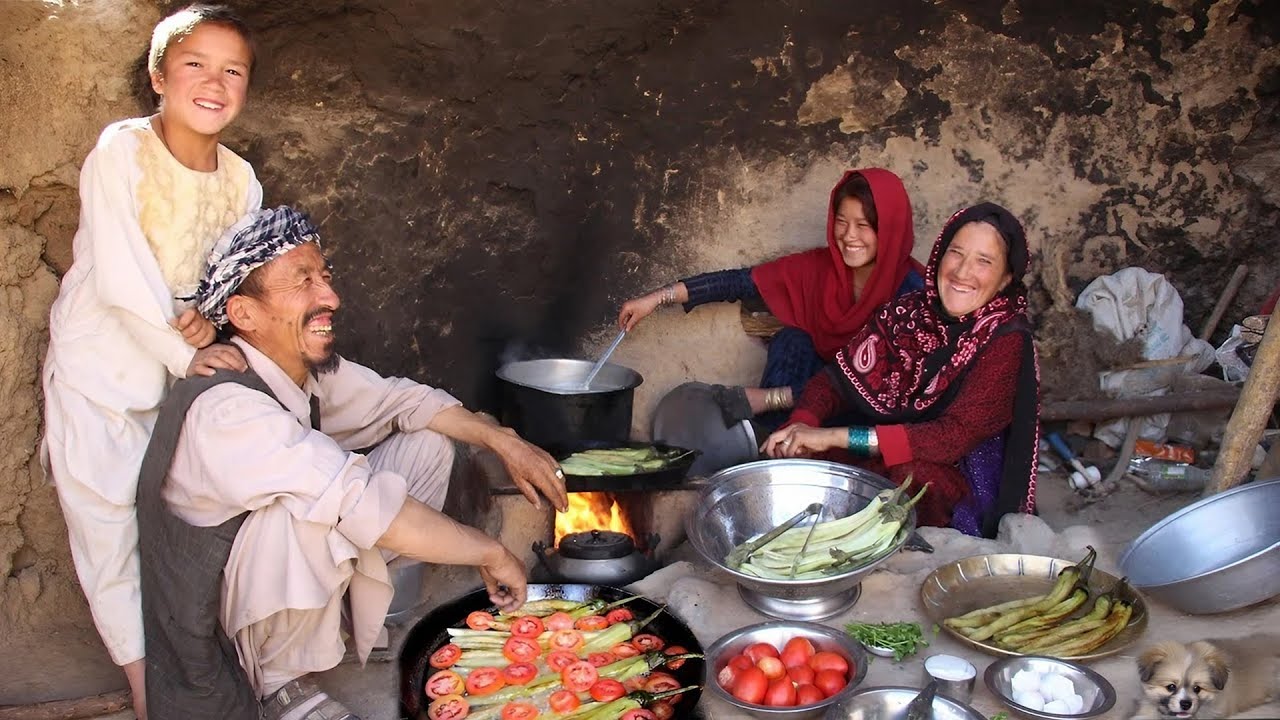 Experience Life in a Cave: A Big Family's Journey 2000 Years Ago