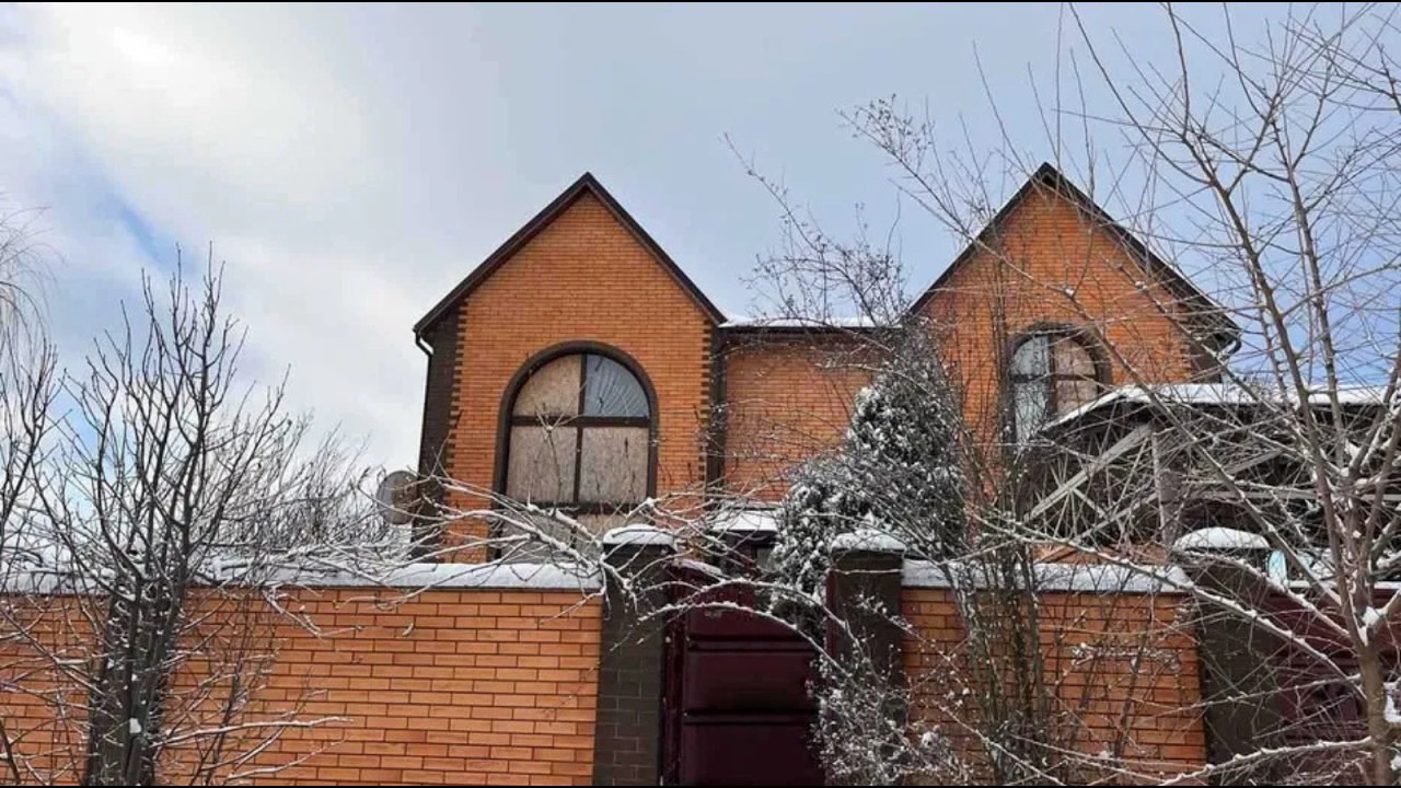 Будинок на 2 поверхи під Харковом за ціною квартири! 15 соток землі та гараж