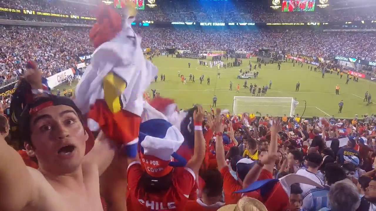 Final Copa America Chile vs Argentina ( Marea Roja celebracion  )