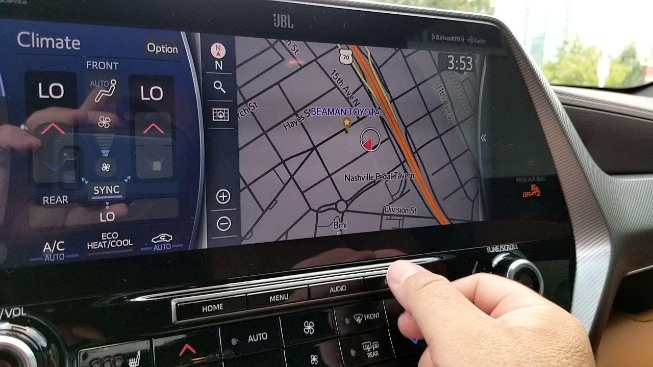 Changing Toyota navigation map color, theme, and orientation