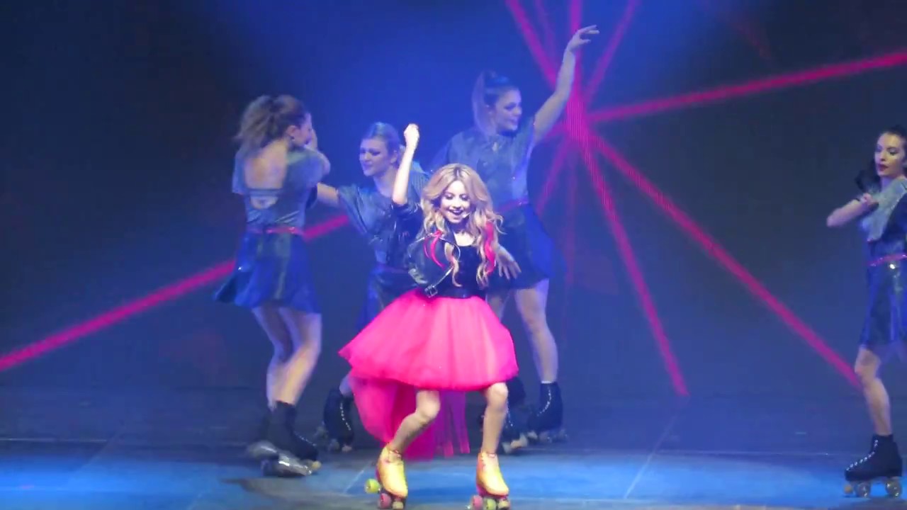Solo para ti - Soy Luna en Vivo Chile 2018 Full HD