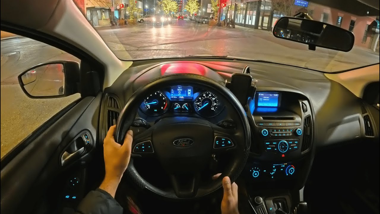 2015 Ford Focus SE Sedan 2.0 POV Night Drive | Used Car Review & Real Driving Impressions