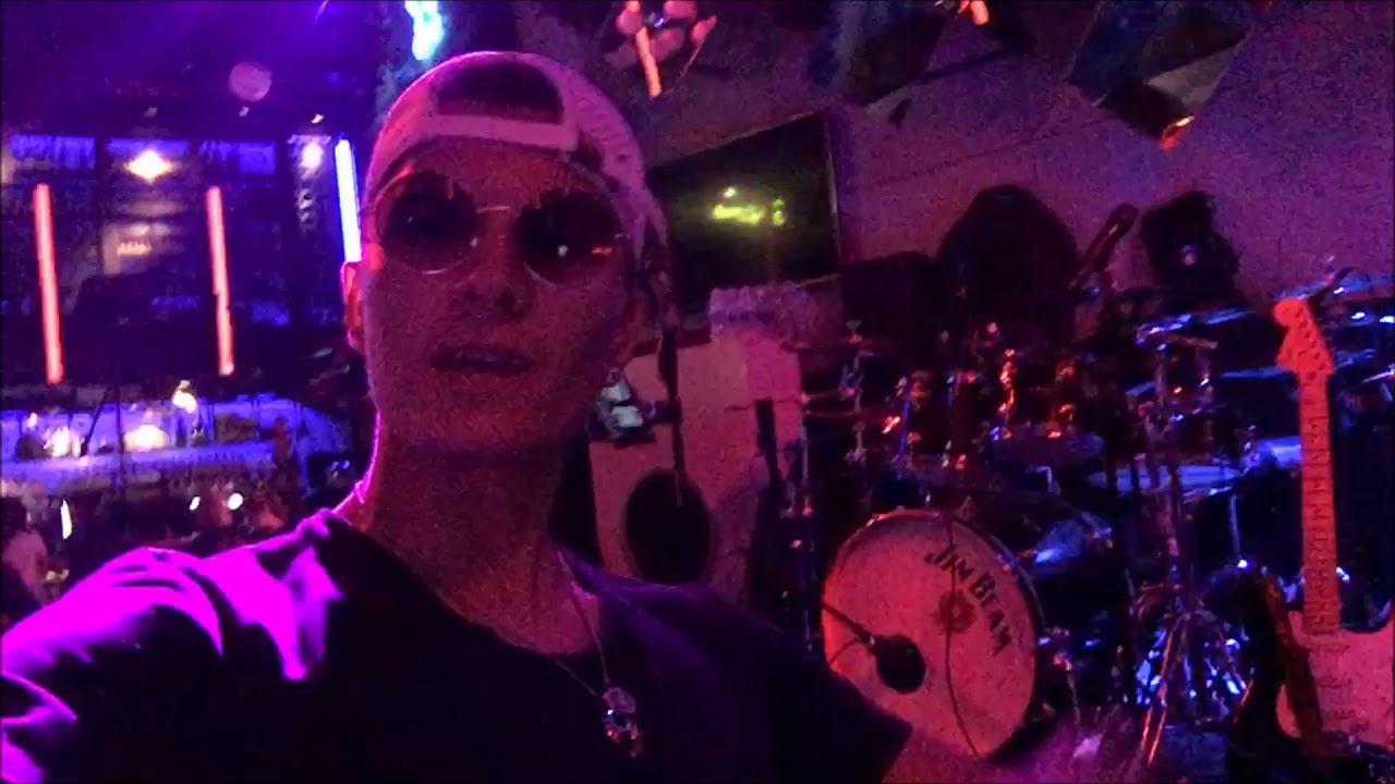 Dubai 2018. Lucky Voice
