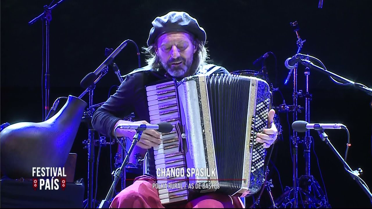 Chango Spasiuk en la Fiesta del Pescado y el Vino - Festival País 2022