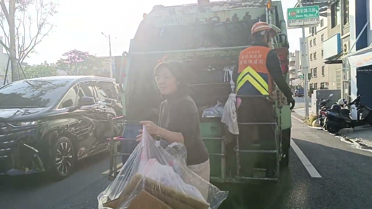 台南市北區垃圾車498N3「跟@Tsukinokoku0126一同拍攝」