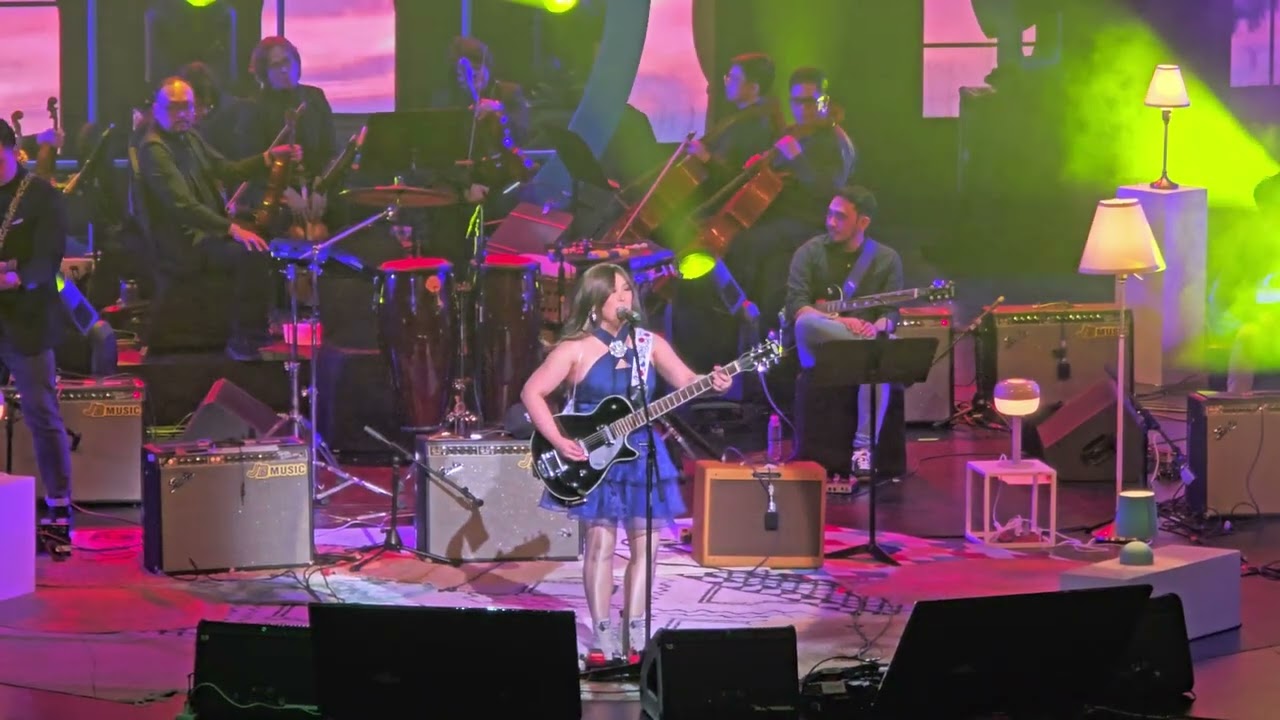 "Taning (Imago" - Aia De Leon @ 