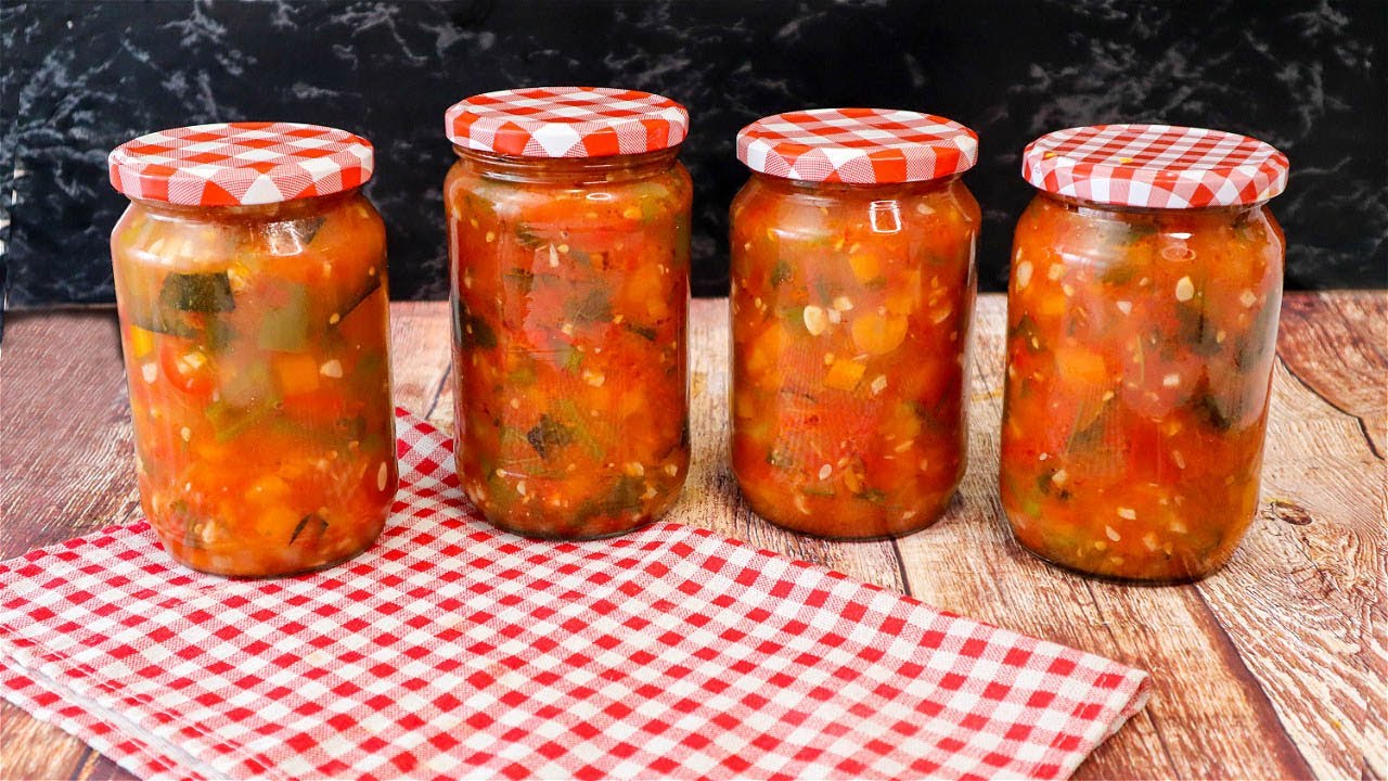 Зимний салат из кабачков и овощей