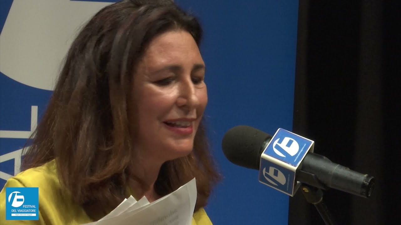 ANTONELLA ATTILI legge Mariangela Gulatieri #asolo