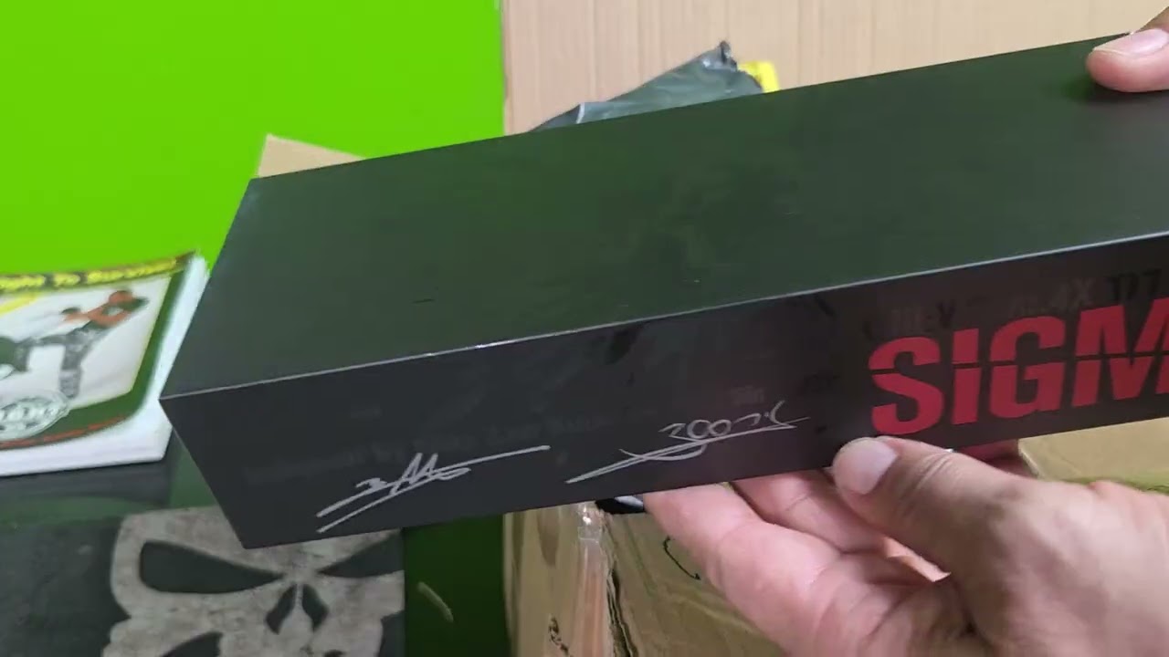 The SIGMA From Lotar Combat , Unboxing 