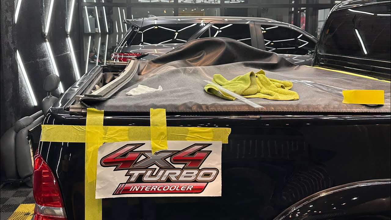 Como instalar adesivo faixa Hilux 4x4 /instalação fácil #estéticaautomotiva #hilux #adesivos